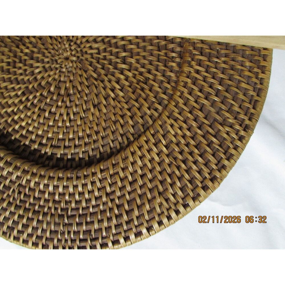 Wicker set of 2 charger plates dark brown great for wall hanging table decor - Picture 6 of 6